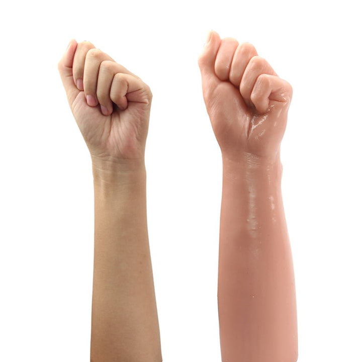 Fisting Extreme Bitch 31 cm