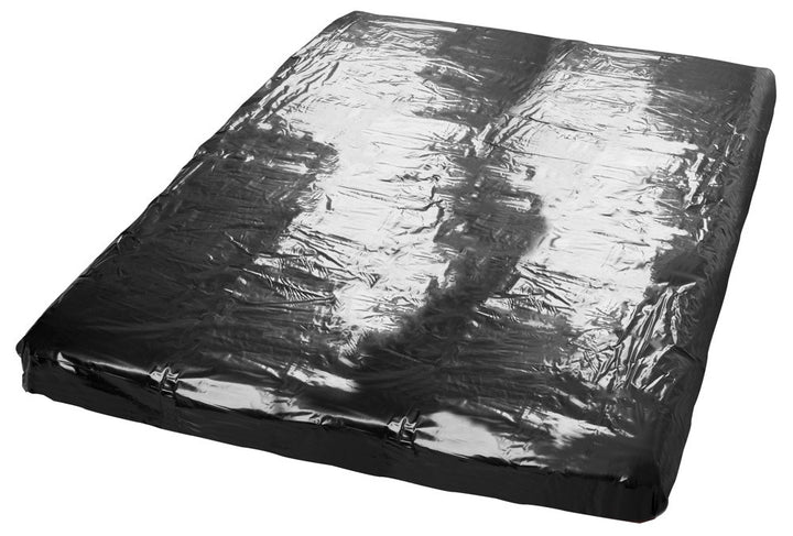 Lacquered double mattress cover sheet with corners