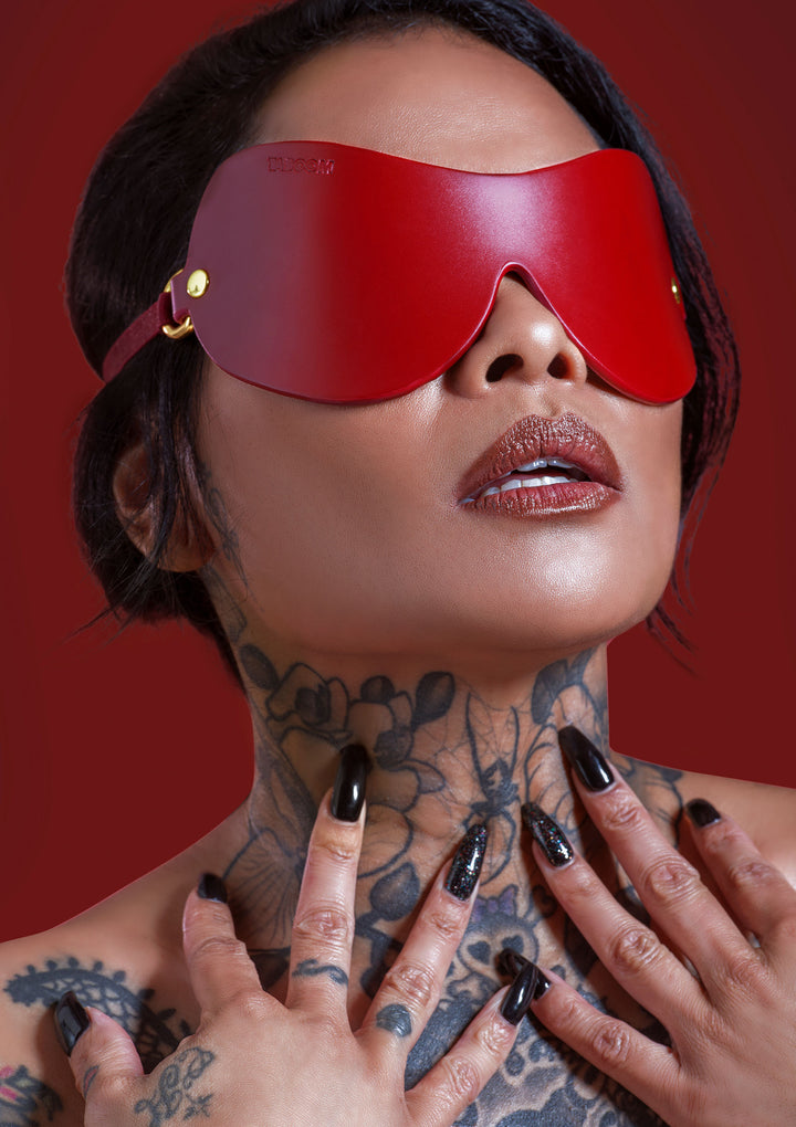 Avantgarde Blindfold eye mask